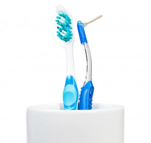Cepillo Dental y Cepillo Interdental Azules